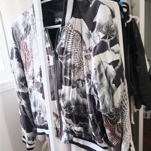 Bomber jacket - Picture 2 of 8